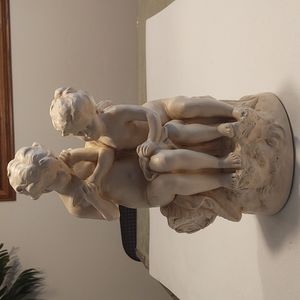 Vintage Alexander Backer Co., NY Chalkware Statue